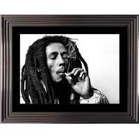 Affiche encadrée Noir et Blanc: Bob Marley - 50x70 cm (Cadre Tucson)